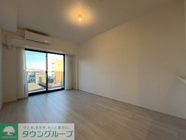 シーズンフラッツ菊川WESTの物件内観写真